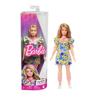 Barbie Fashionista Downin Oireyhtymä -muotinukke