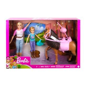 Barbie Nuket ja hevonen